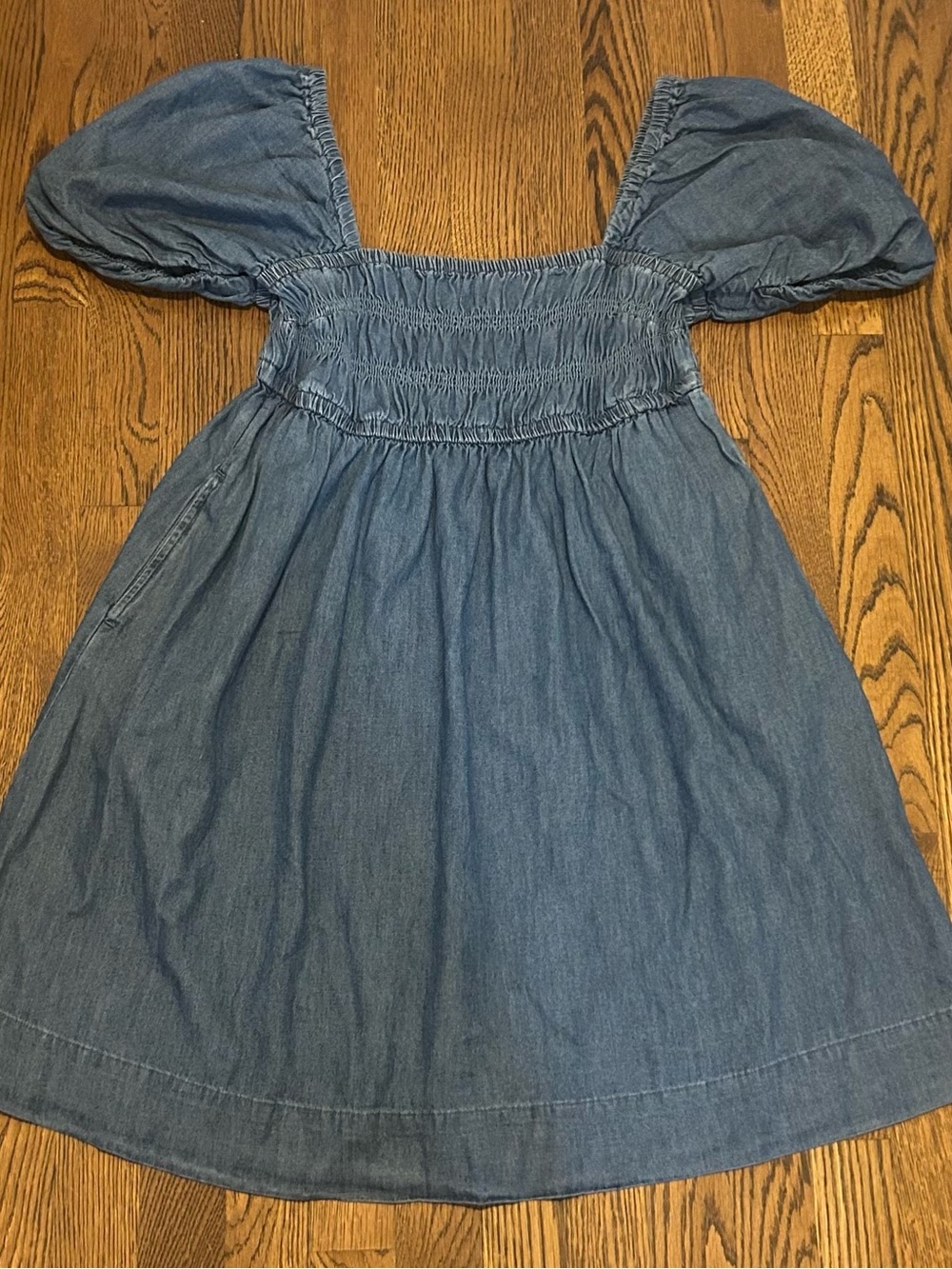 Smocked Square-Neck Mini Dress in denim with puff sleeves and pockets - Picture 11 of 12